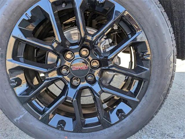 new 2025 GMC Yukon XL car, priced at $89,905
