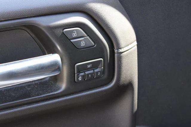 used 2019 GMC Sierra 1500 car, priced at $34,899