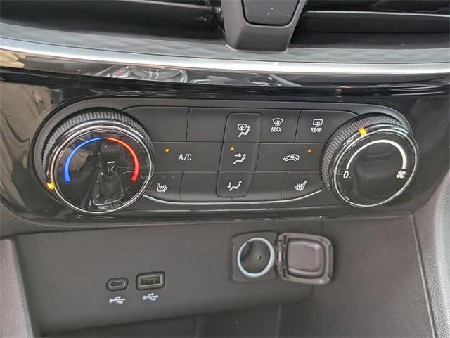 new 2025 Buick Encore GX car, priced at $24,675