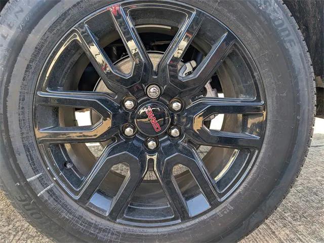 new 2025 GMC Sierra 1500 car, priced at $48,240
