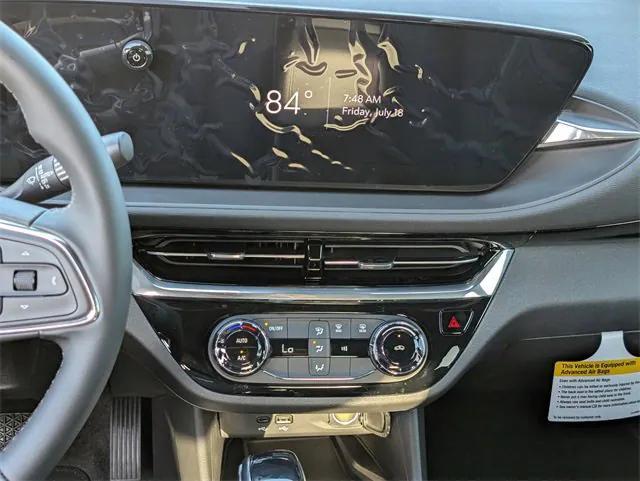new 2025 Buick Envista car, priced at $25,330