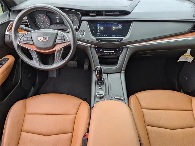 used 2022 Cadillac XT5 car, priced at $32,688