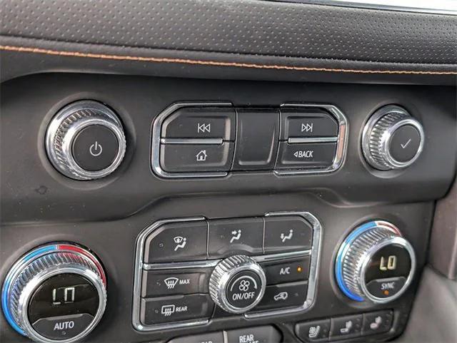 used 2024 GMC Yukon car, priced at $60,977