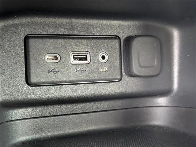 used 2023 Chevrolet Equinox car, priced at $22,199