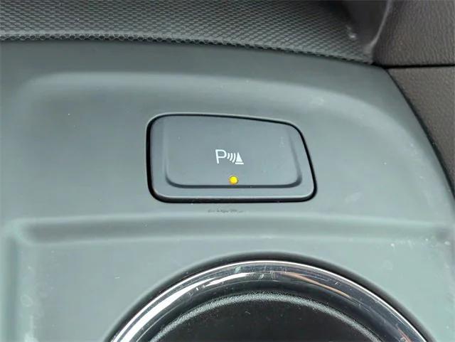 used 2023 Chevrolet Equinox car, priced at $22,199