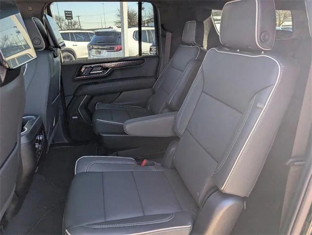 new 2025 GMC Yukon XL car, priced at $79,342