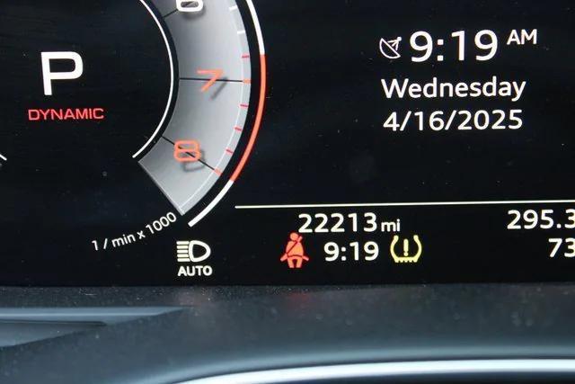 used 2024 Audi Q7 car, priced at $45,800