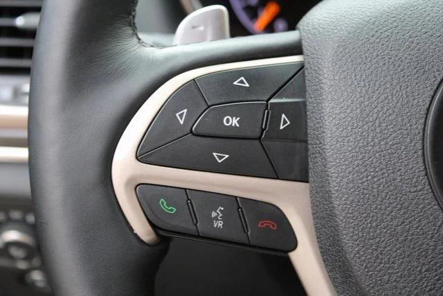 used 2015 Jeep Grand Cherokee car, priced at $12,499