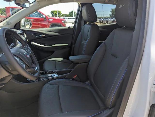 new 2025 Buick Encore GX car, priced at $25,186