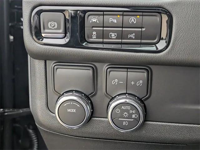 new 2025 GMC Yukon car, priced at $85,460