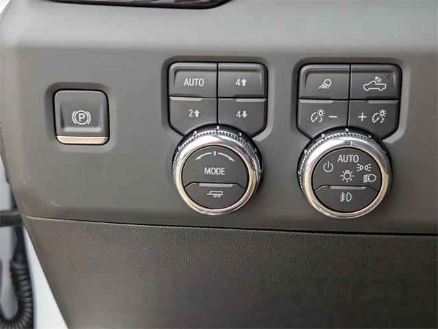 new 2025 GMC Sierra 3500 car, priced at $104,835