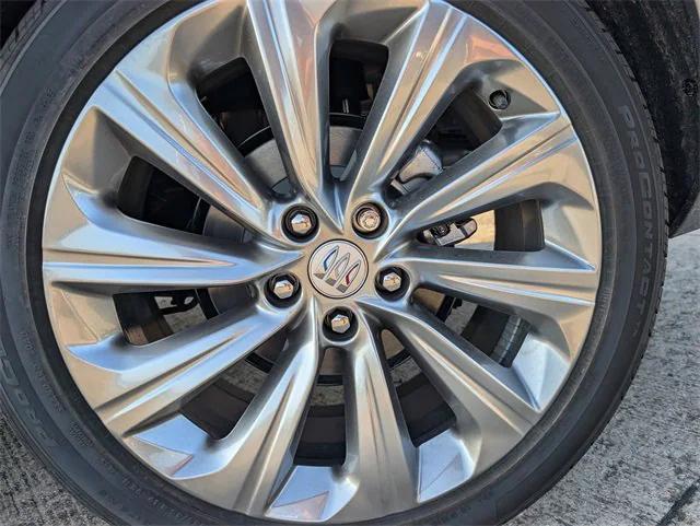 new 2025 Buick Envista car, priced at $27,985