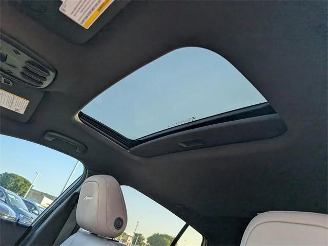 new 2025 Buick Envista car, priced at $27,985
