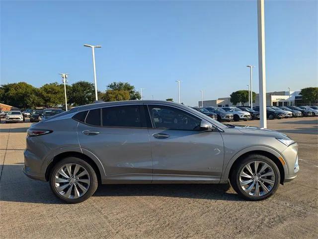 new 2025 Buick Envista car, priced at $27,985