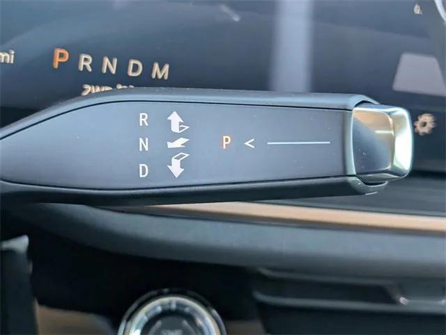 new 2025 Buick Envision car, priced at $42,285