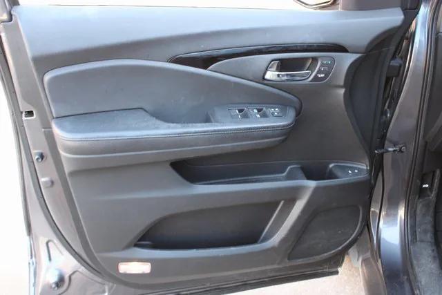 used 2017 Honda Pilot car, priced at $16,288