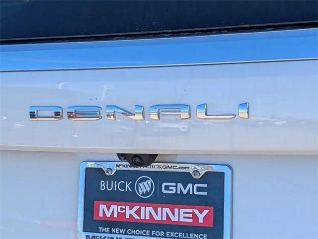 new 2025 GMC Yukon car, priced at $87,102