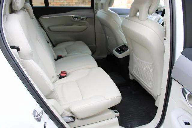 used 2022 Volvo XC90 car, priced at $30,299
