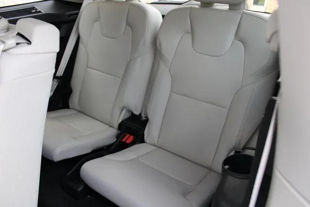 used 2022 Volvo XC90 car, priced at $30,299