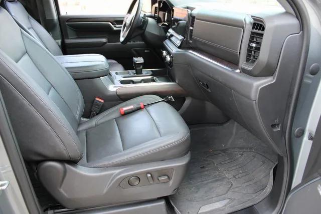 used 2023 GMC Sierra 1500 car, priced at $43,800