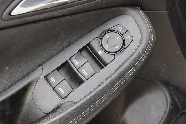 used 2022 Buick Encore GX car, priced at $17,800