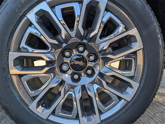 new 2025 GMC Sierra 1500 car, priced at $75,005