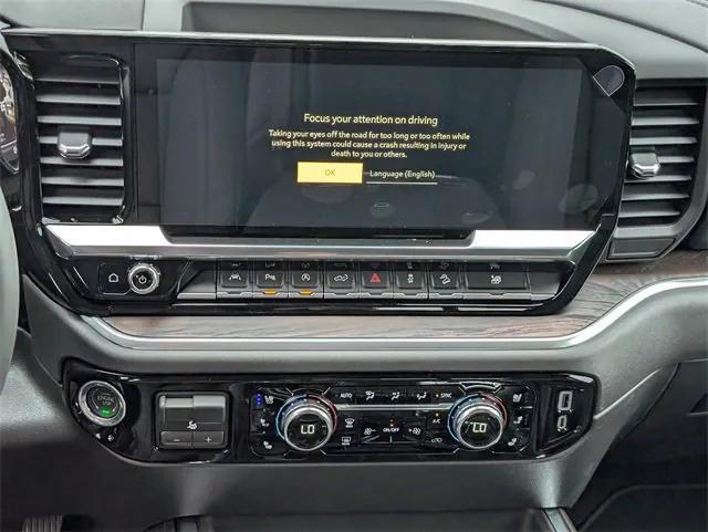 new 2025 GMC Sierra 1500 car, priced at $53,975