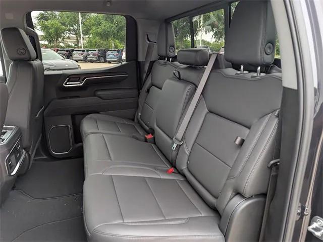 new 2025 GMC Sierra 1500 car, priced at $53,975