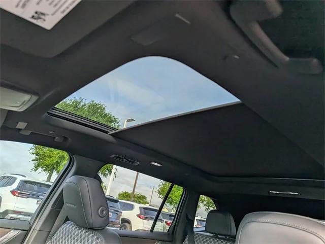 new 2025 GMC Acadia car, priced at $61,350