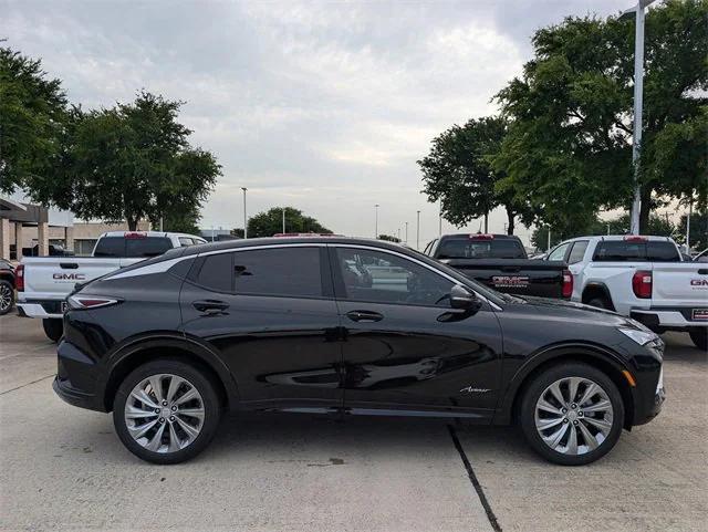 new 2025 Buick Envista car, priced at $30,735