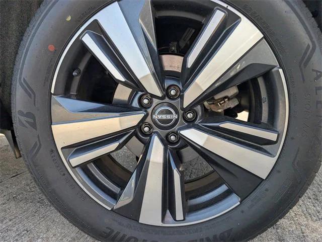 used 2022 Nissan Rogue car, priced at $25,757