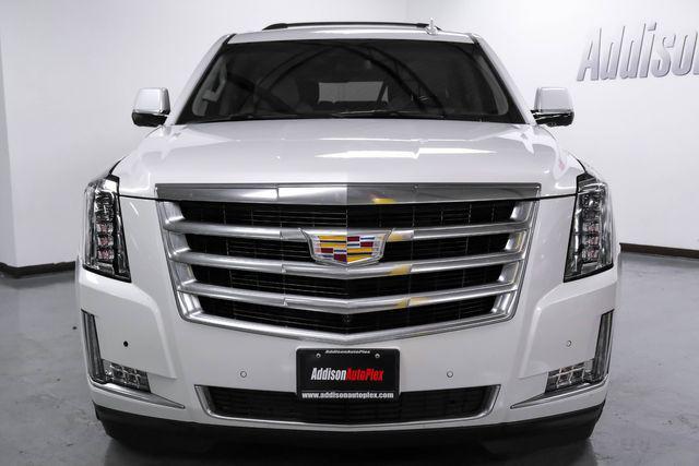 used 2019 Cadillac Escalade ESV car, priced at $31,695