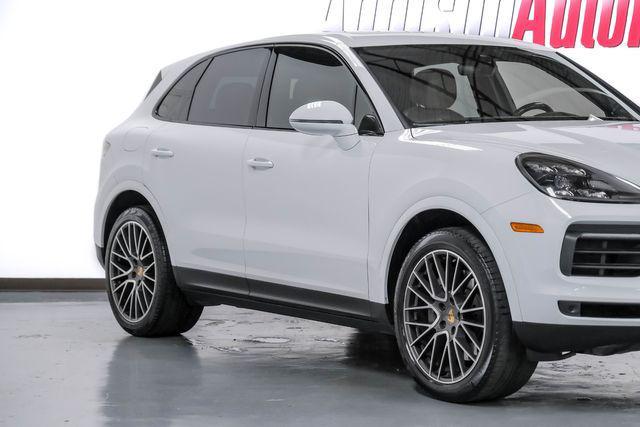 used 2019 Porsche Cayenne car, priced at $38,595