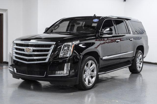 used 2019 Cadillac Escalade ESV car, priced at $30,895