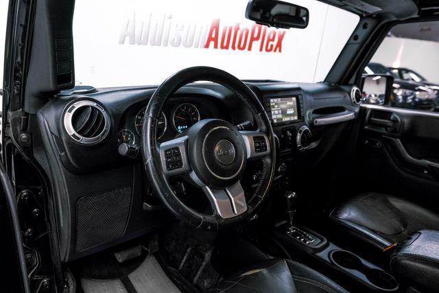 used 2015 Jeep Wrangler Unlimited car, priced at $18,995