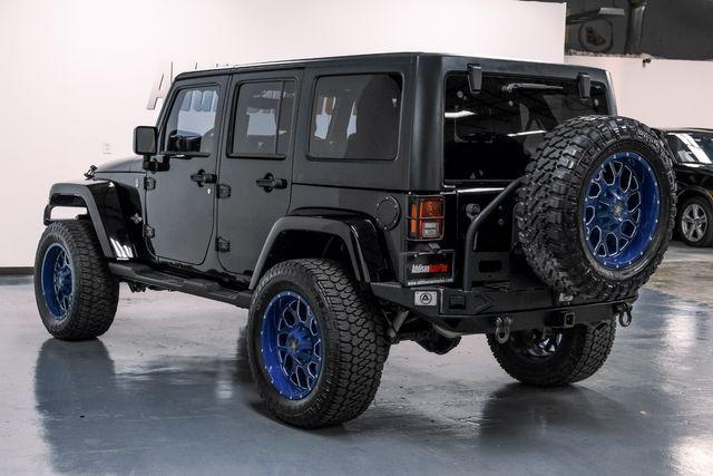 used 2015 Jeep Wrangler Unlimited car, priced at $18,995