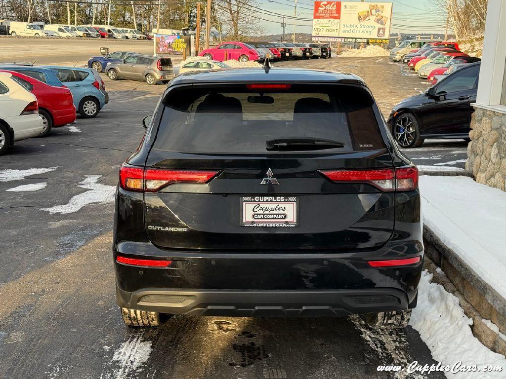 used 2022 Mitsubishi Outlander car, priced at $19,995