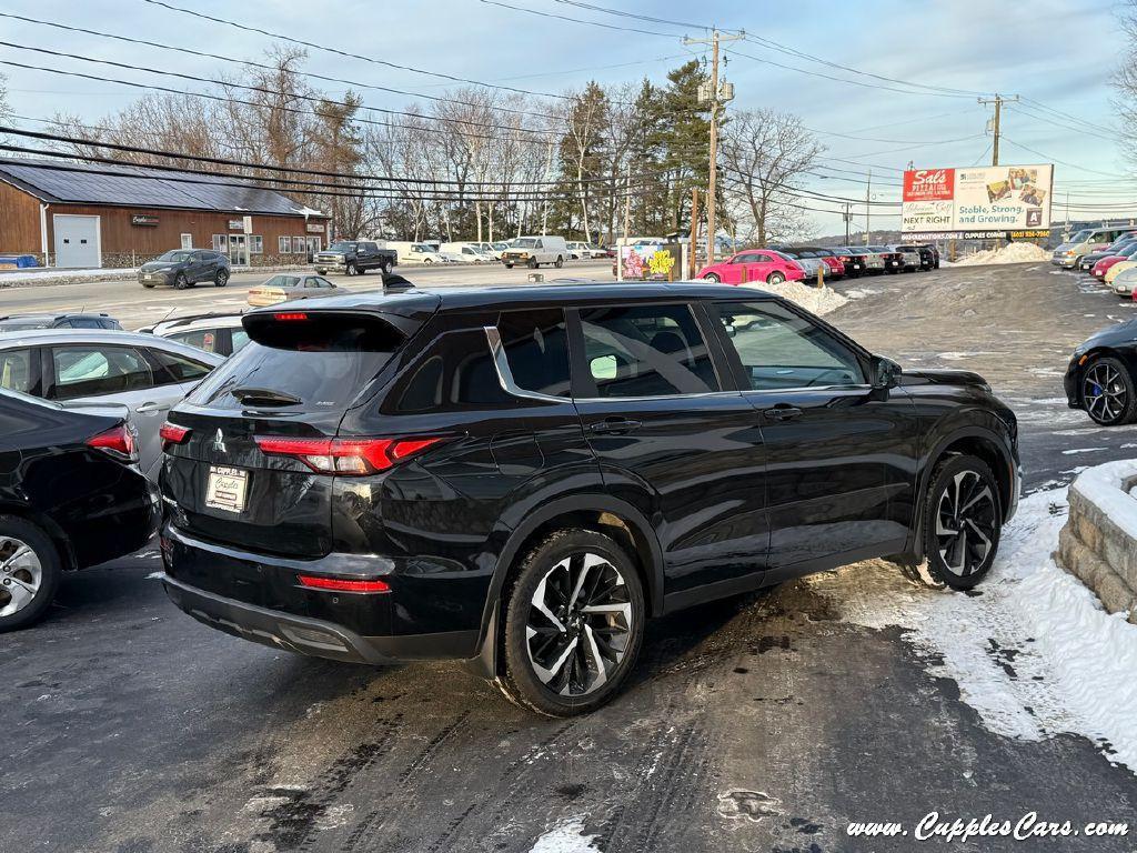 used 2022 Mitsubishi Outlander car, priced at $19,995