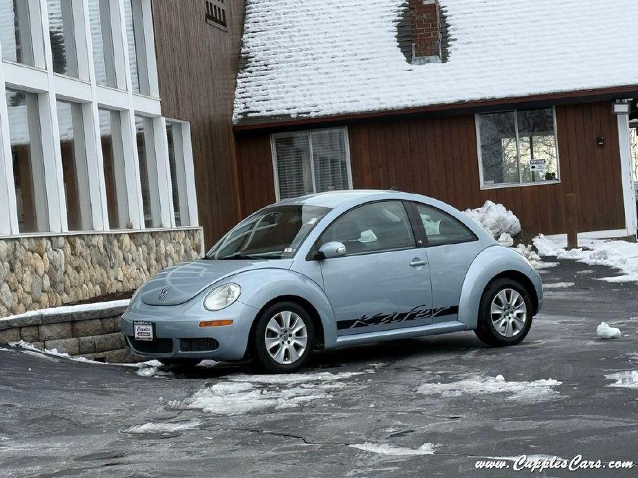 used 2009 Volkswagen New Beetle car, priced at $9,995