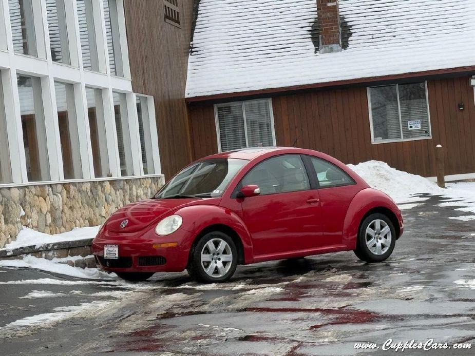 used 2007 Volkswagen New Beetle car, priced at $7,995