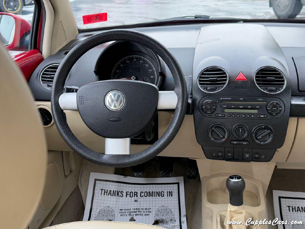 used 2007 Volkswagen New Beetle car, priced at $7,995