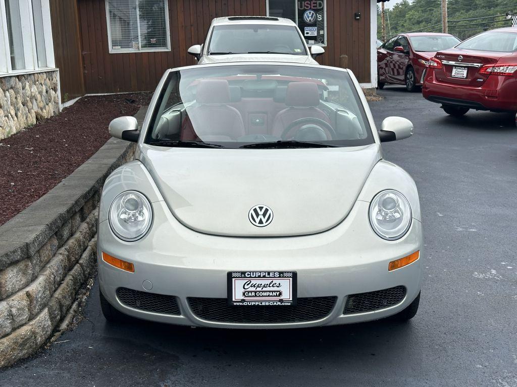 used 2009 Volkswagen New Beetle car, priced at $12,995