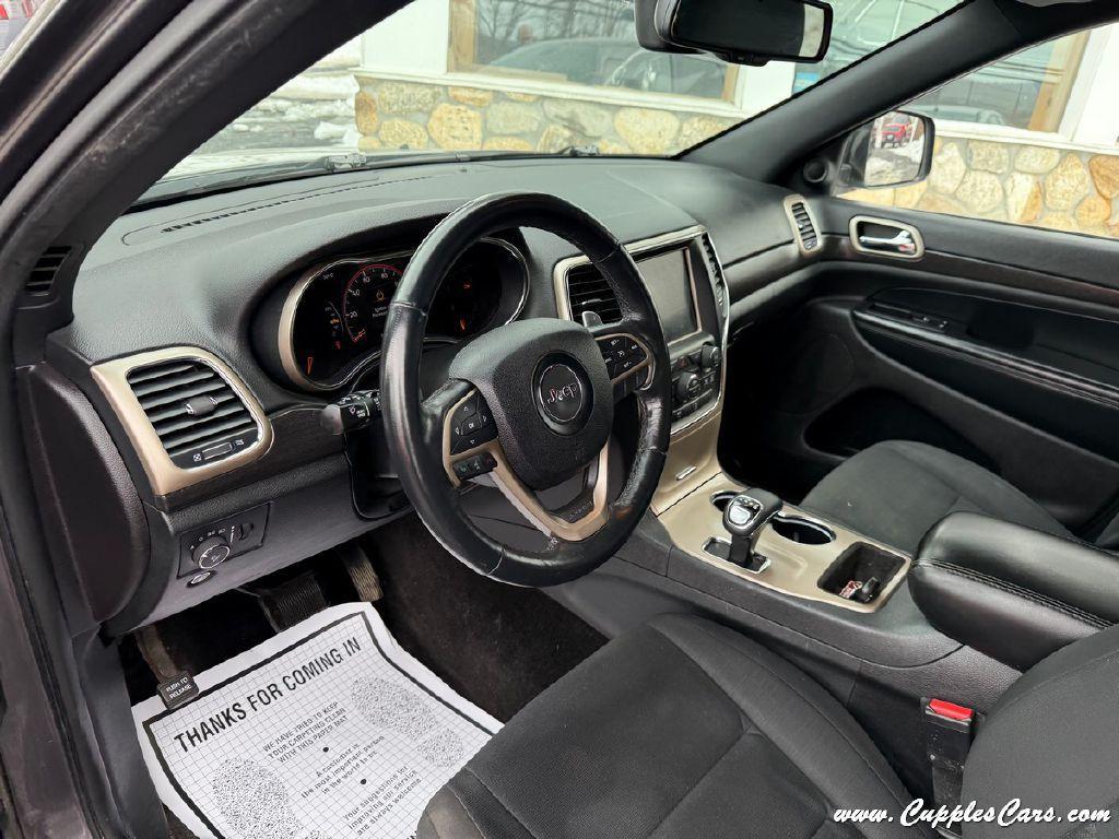 used 2015 Jeep Grand Cherokee car, priced at $14,995