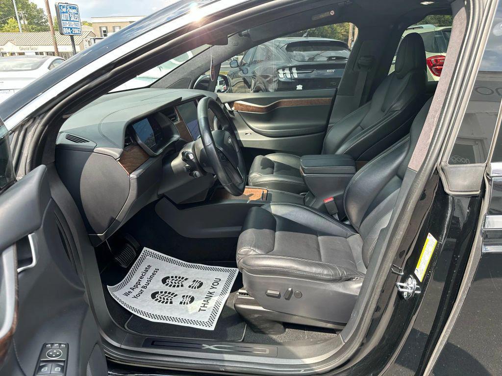 used 2021 Tesla Model X car, priced at $34,500