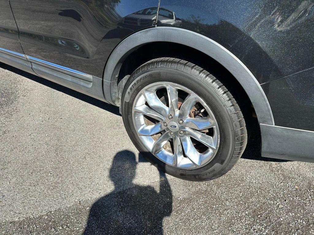 used 2013 Ford Explorer car, priced at $8,000