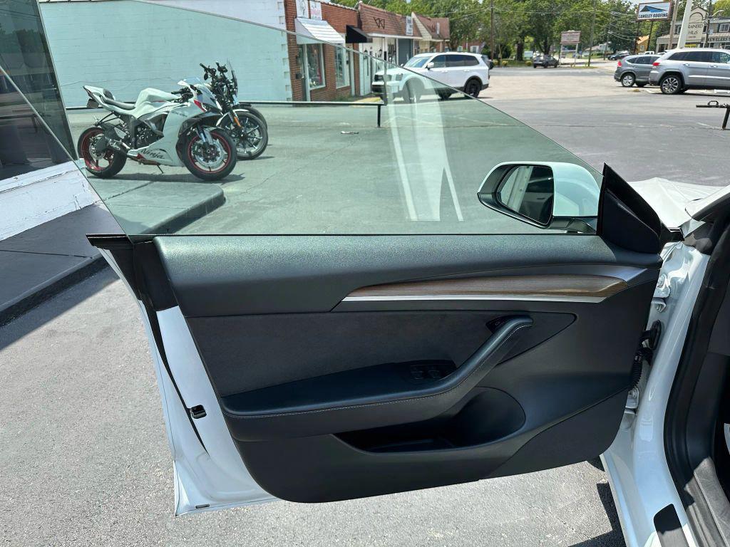 used 2022 Tesla Model 3 car, priced at $23,500