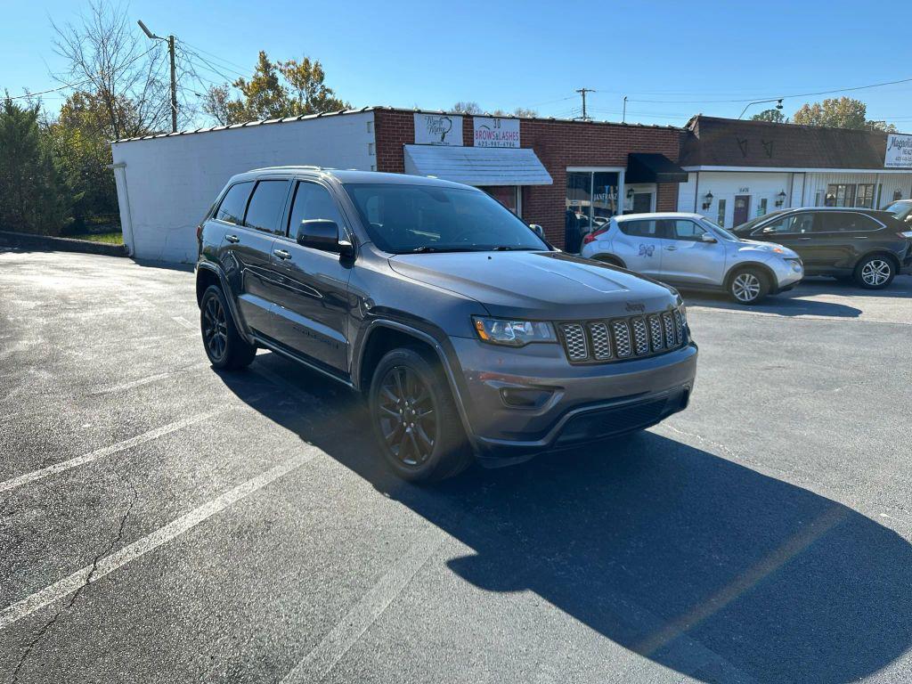used 2018 Jeep Grand Cherokee car, priced at $17,250