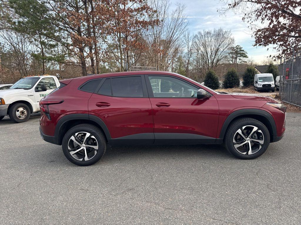 used 2024 Chevrolet Trax car, priced at $23,326