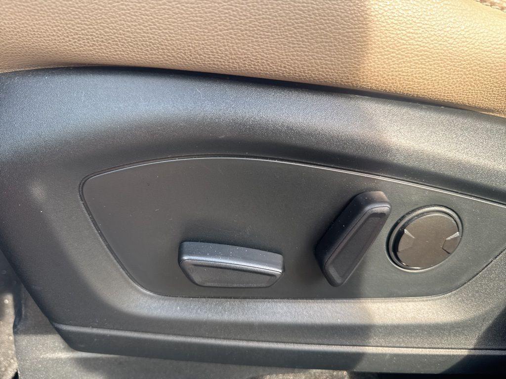 used 2022 Ford Explorer car, priced at $32,797