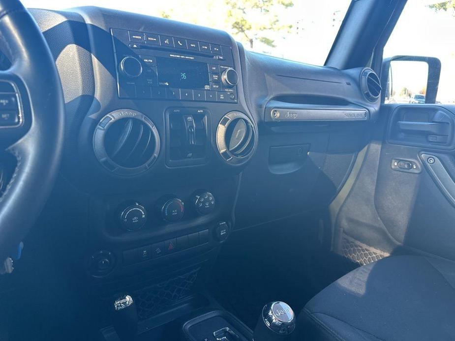 used 2015 Jeep Wrangler Unlimited car, priced at $17,900